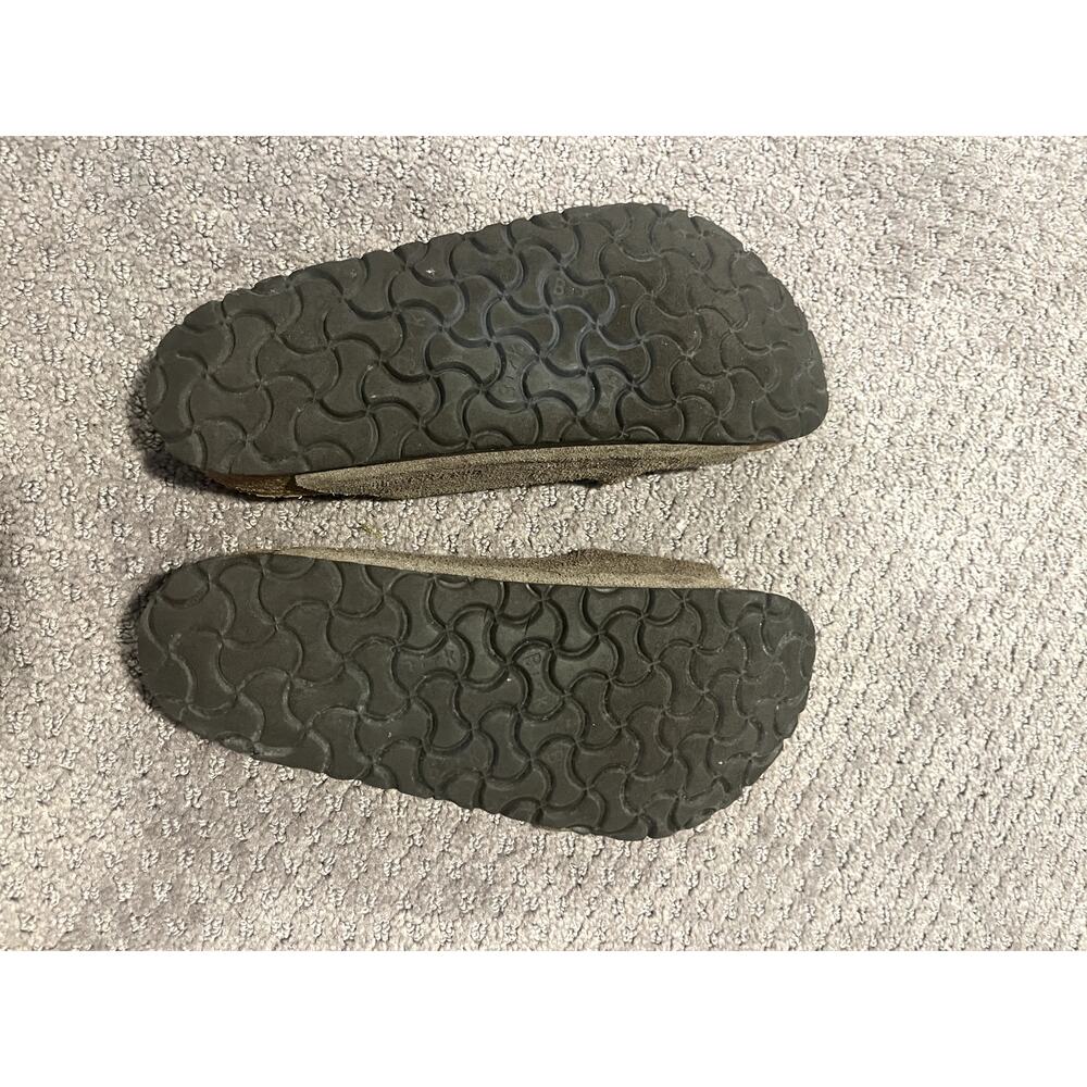 Birkenstock Arizona Two-Strap Sandals Suede Leather Soft Footbed Brown Color - Picture 4 of 4